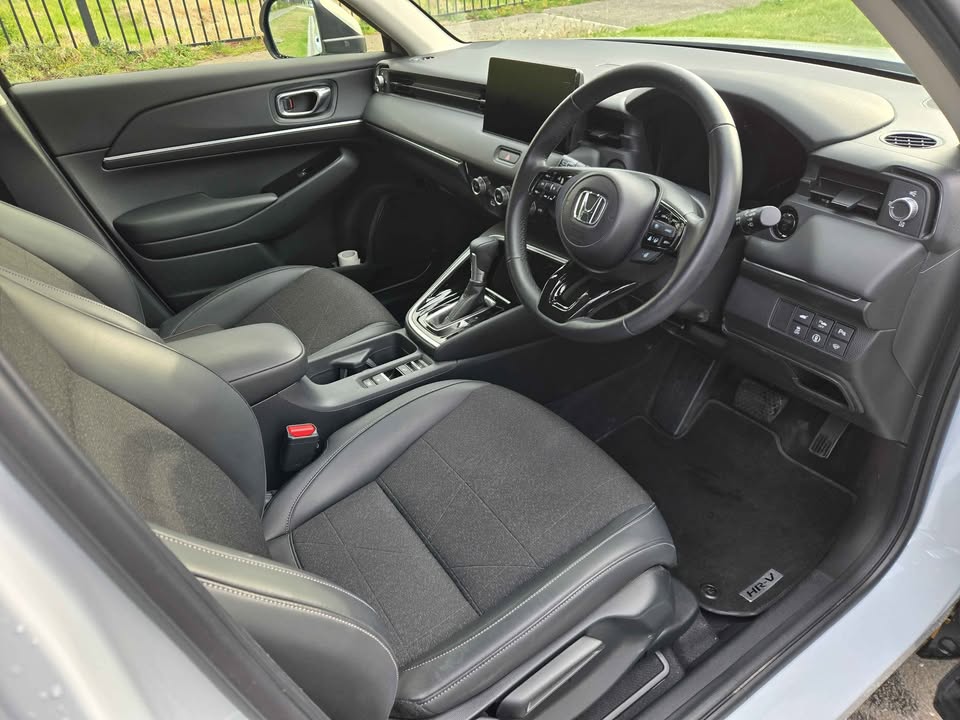 2024 Honda HR-V photo 3