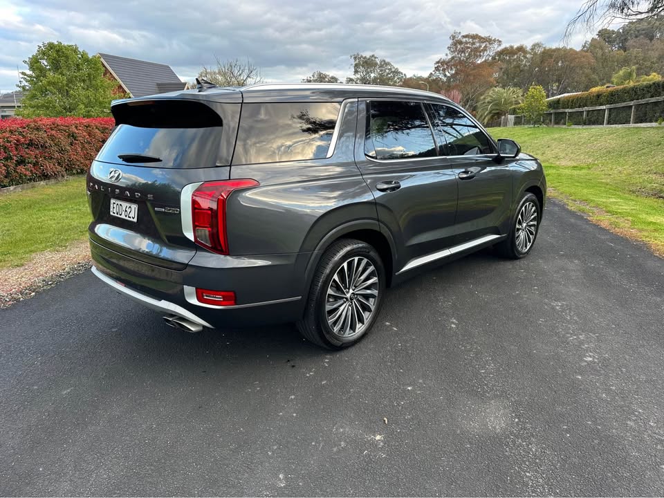 2022 Hyundai Palisade photo 2