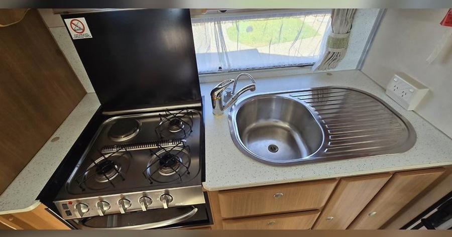 2007 Jayco Destiny photo 4