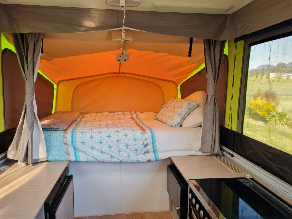 2016 Jayco Flamingo photo 3