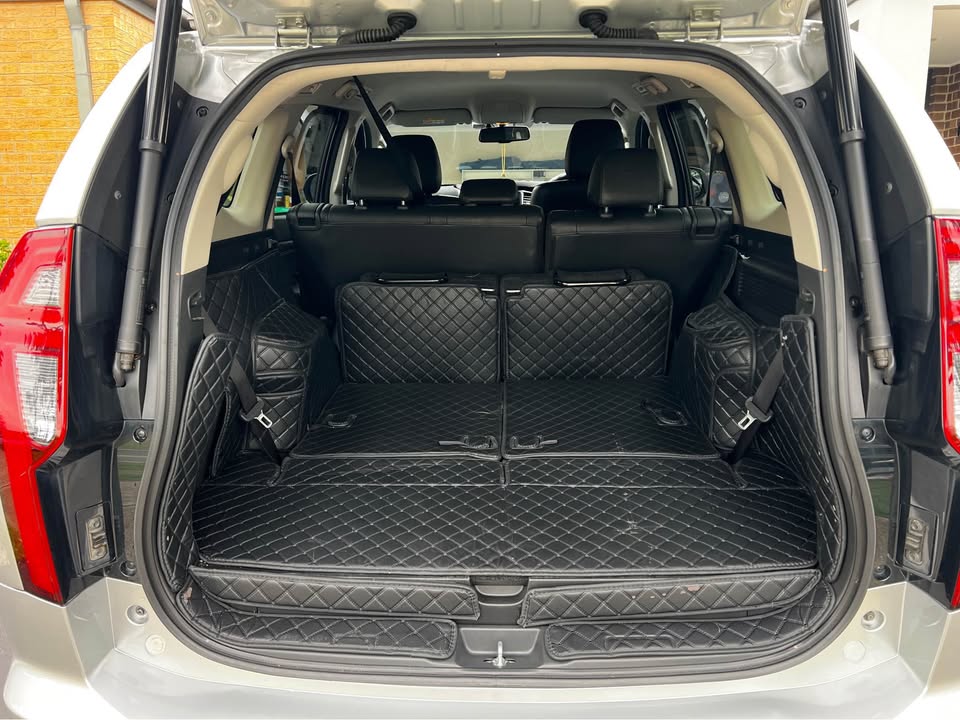 2021 Mitsubishi Pajero photo 4