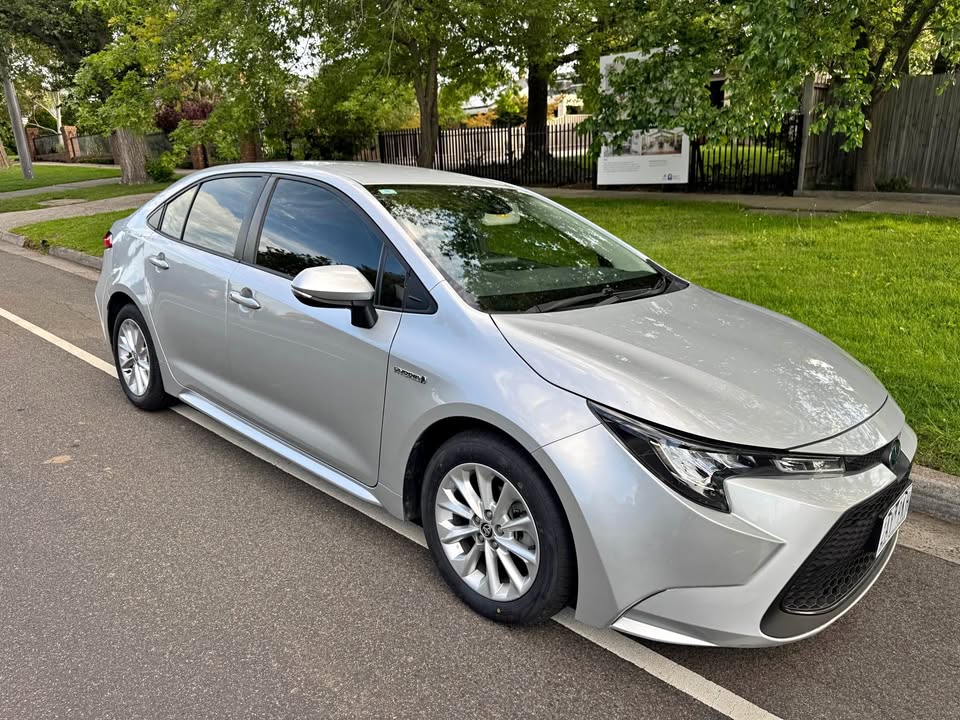 2022 Toyota Corolla photo 1